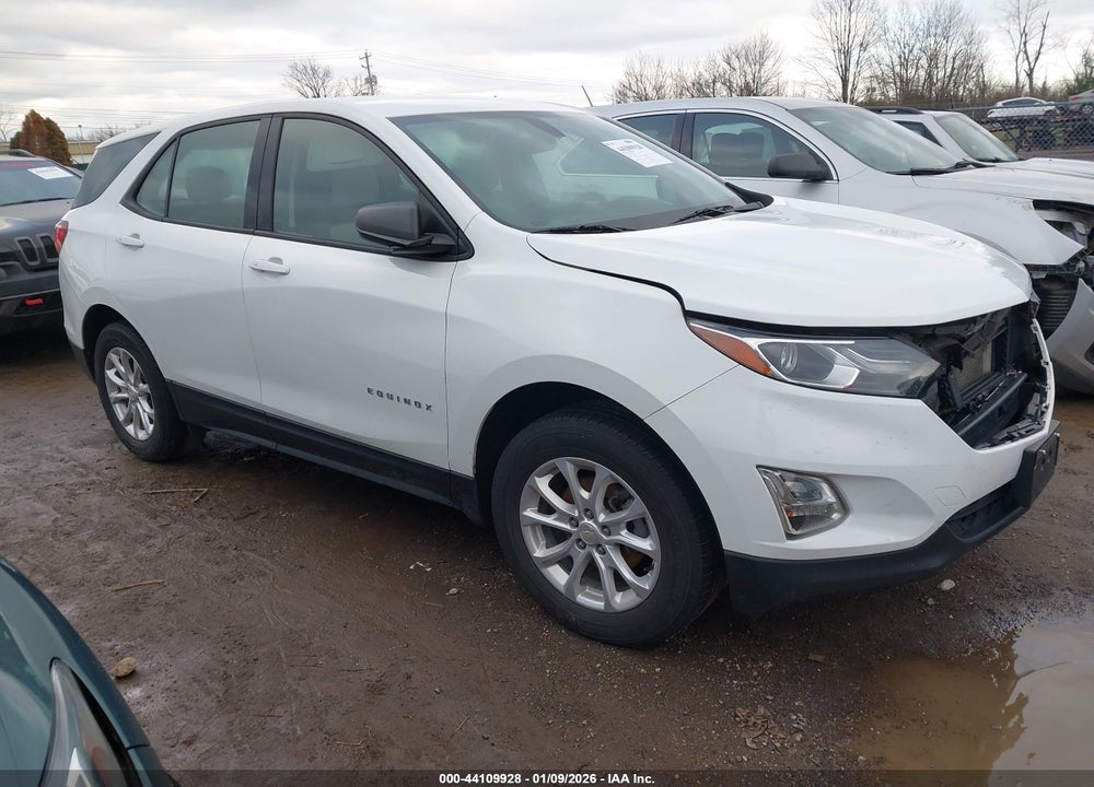 2018 CHEVROLET EQUINOX LS VIN: 3GNAXREV8JS590104