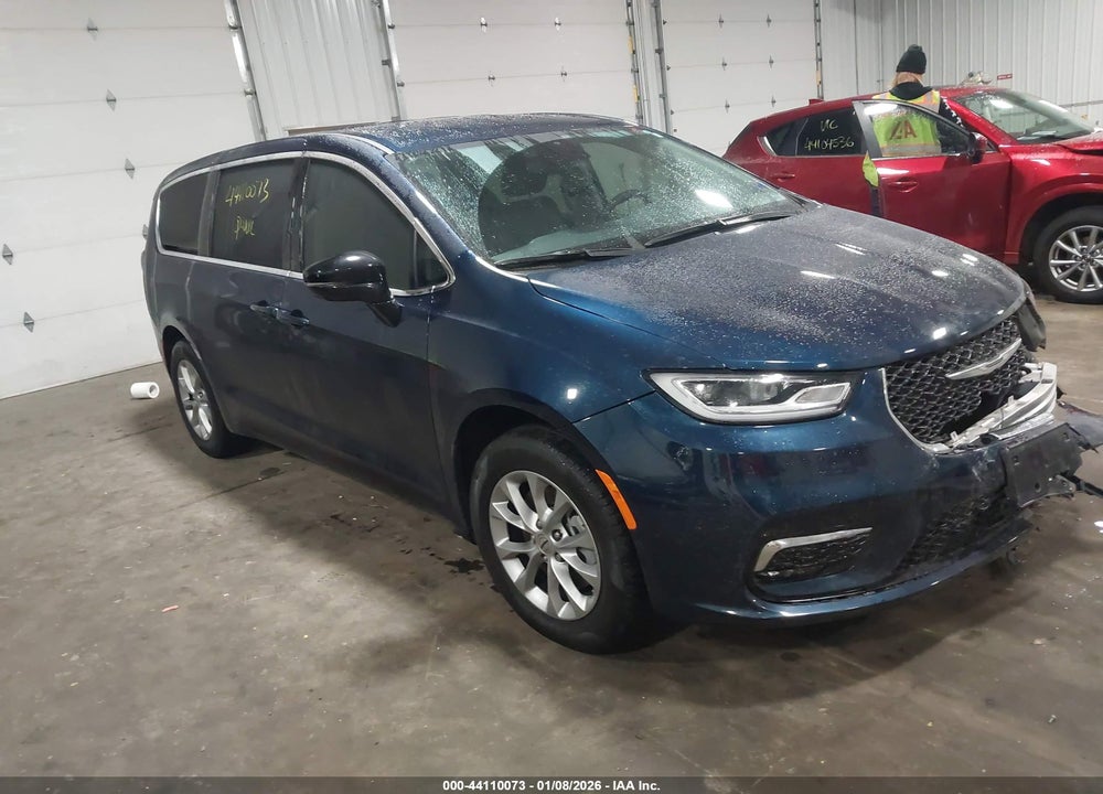 2024 CHRYSLER PACIFICA TOURING L AWD VIN: 2C4RC3BG6RR200233