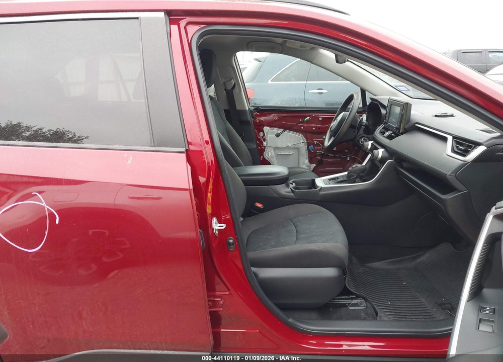 2021 TOYOTA RAV4 LE VIN: 2T3F1RFV5MW244095