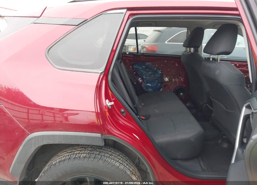 2021 TOYOTA RAV4 LE VIN: 2T3F1RFV5MW244095