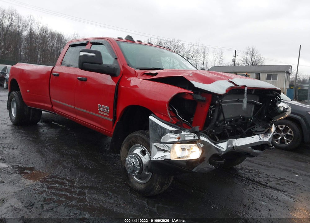 2024 RAM 3500 TRADESMAN  4X4 8' BOX VIN: 3C63RRGJ0RG244463