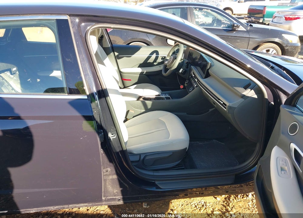 2024 HYUNDAI SONATA SEL VIN: KMHL64JA3RA397720