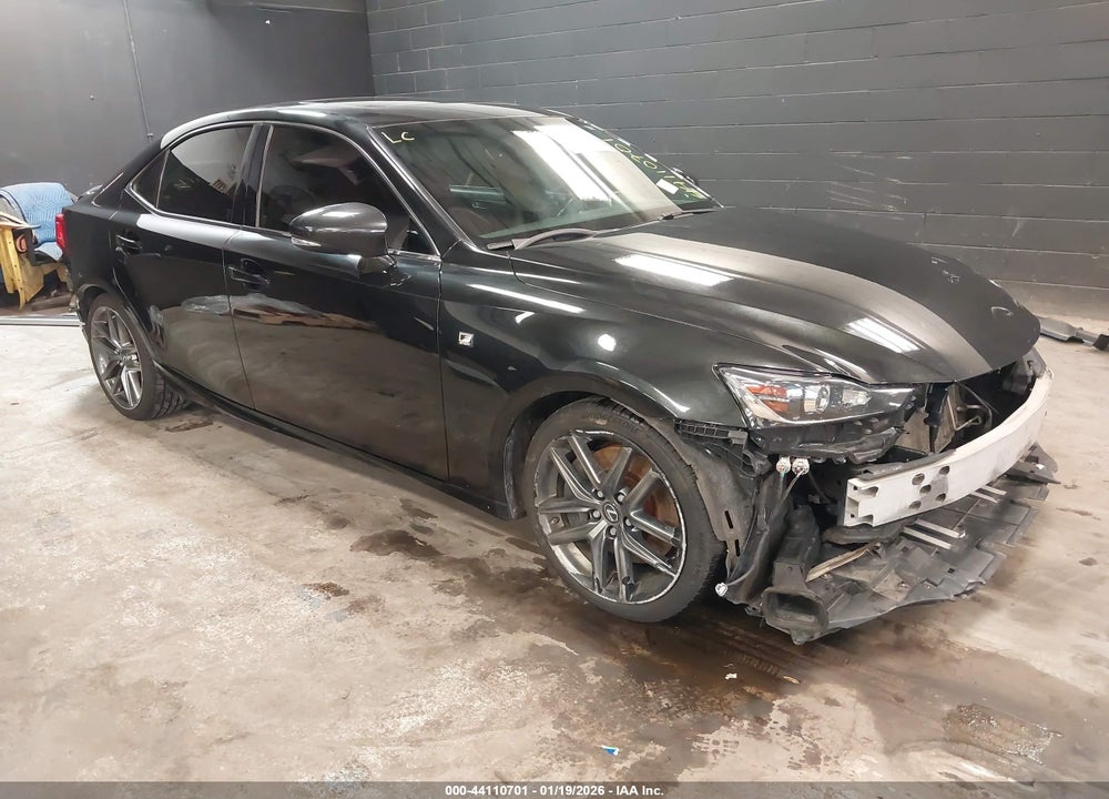 2018 LEXUS IS 300 VIN: JTHC81D28J5030938
