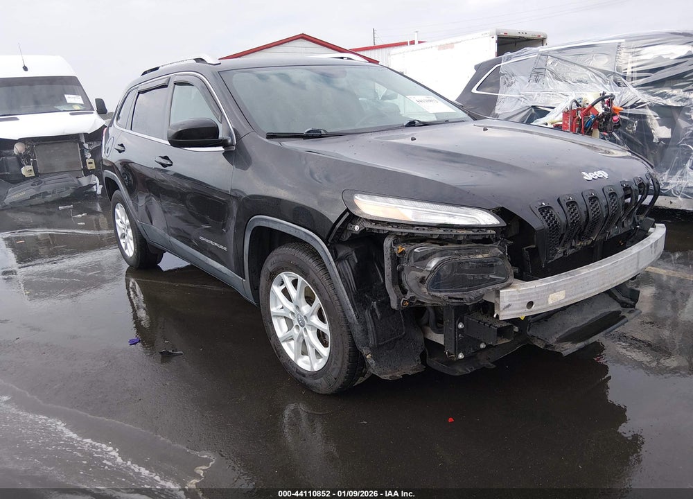 2015 JEEP CHEROKEE LATITUDE VIN: 1C4PJMCB0FW745031