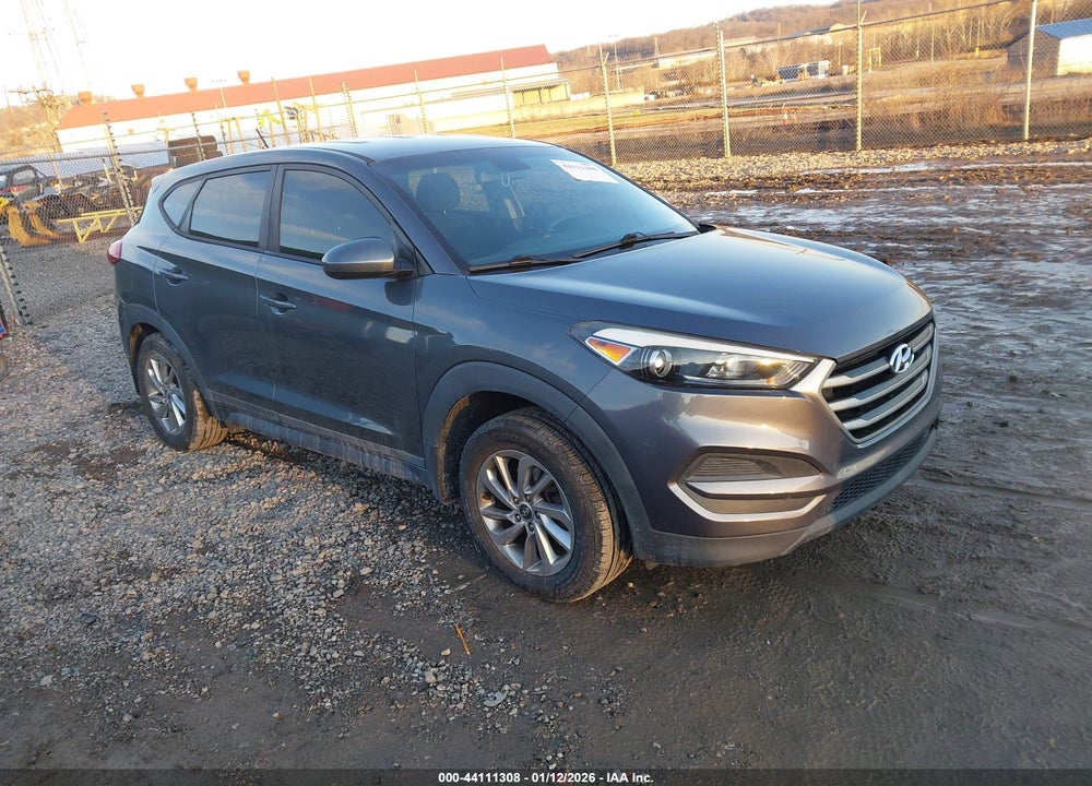 2018 HYUNDAI TUCSON SE VIN: KM8J2CA42JU757070