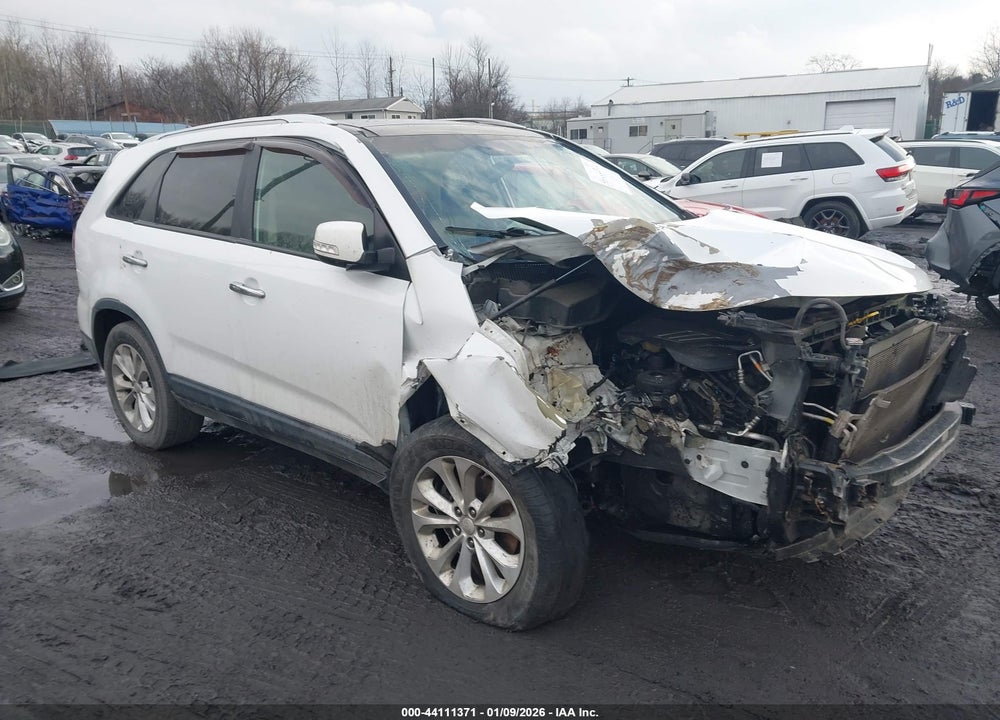 2014 KIA SORENTO EX V6 VIN: 5XYKUDA71EG467980