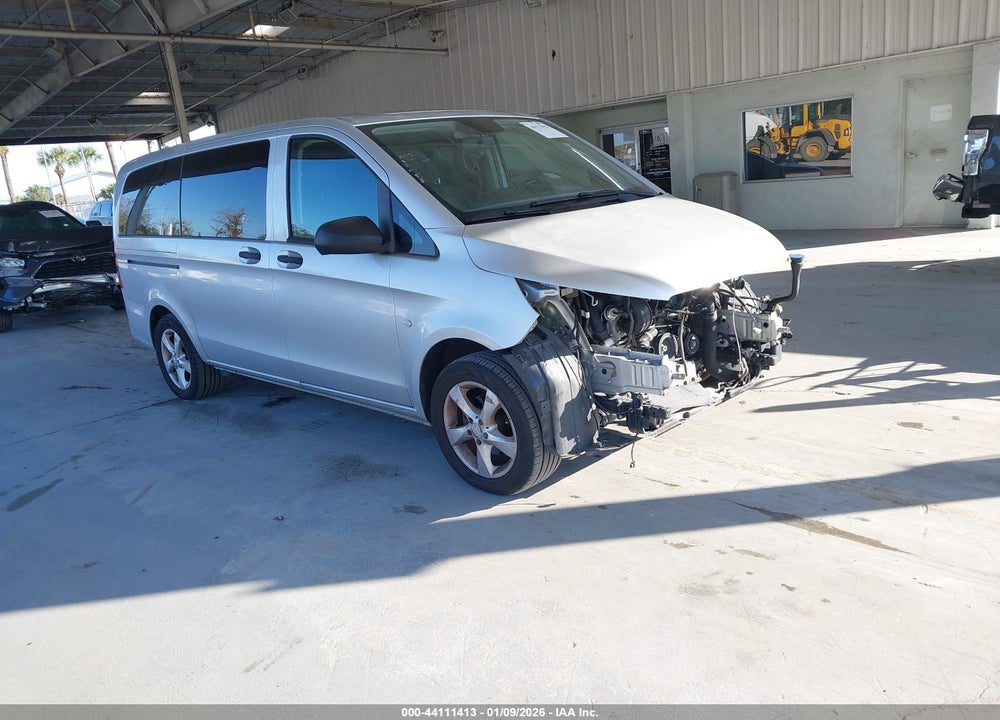 2016 MERCEDES-BENZ METRIS VIN: WD4PG2EE1G3104523