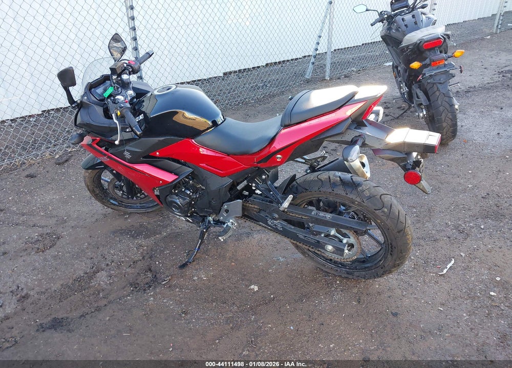 2024 SUZUKI GSX250R VIN: LC6DN11A3R1100029