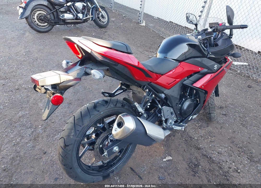 2024 SUZUKI GSX250R VIN: LC6DN11A3R1100029
