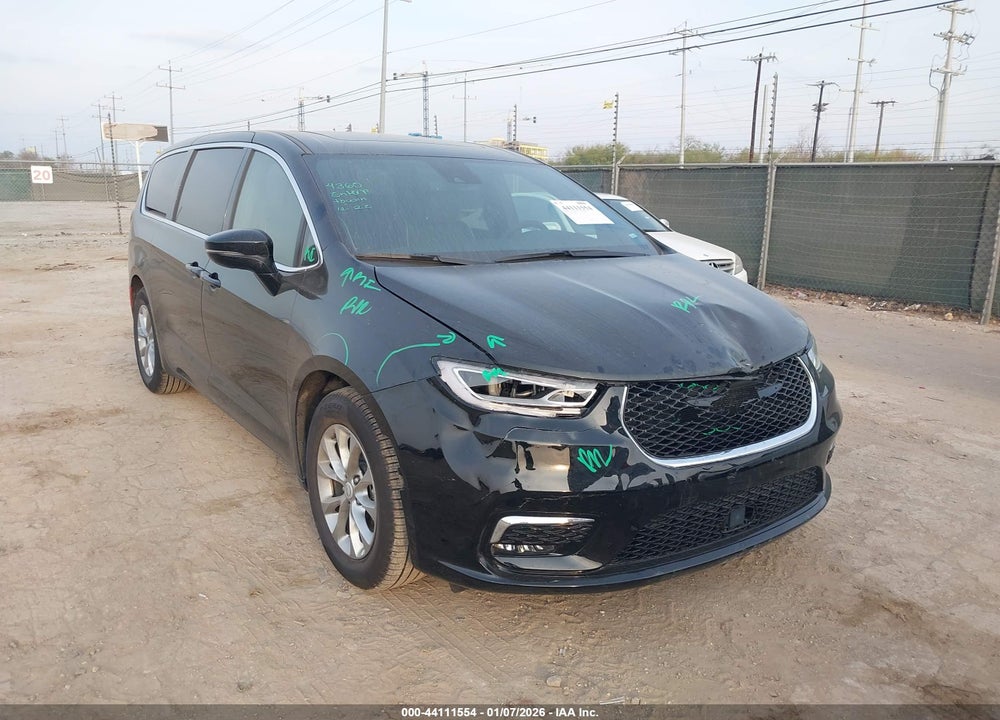 2026 CHRYSLER PACIFICA LIMITED VIN: 2C4RC1GG6TR200205