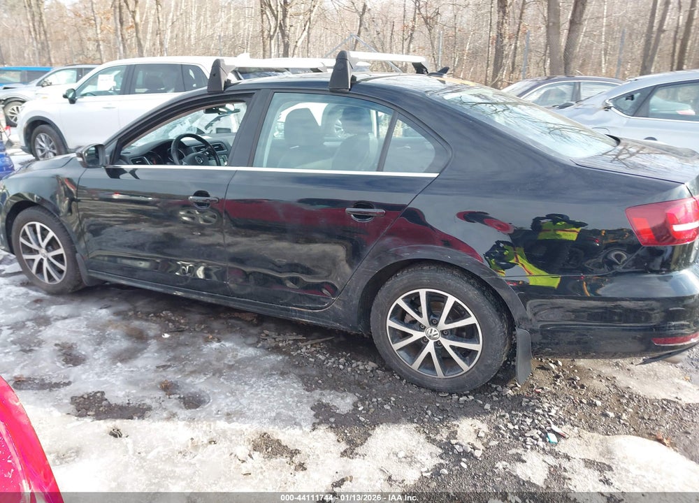 2017 VOLKSWAGEN JETTA 1.4T SE VIN: 3VWDB7AJ4HM225765