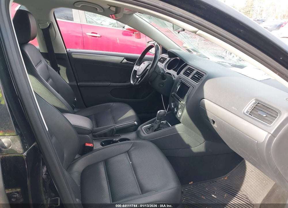 2017 VOLKSWAGEN JETTA 1.4T SE VIN: 3VWDB7AJ4HM225765