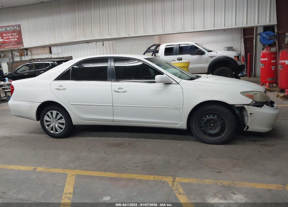 2004 TOYOTA CAMRY LE VIN: 4T1BE32KX4U288274