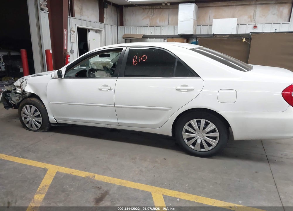 2004 TOYOTA CAMRY LE VIN: 4T1BE32KX4U288274