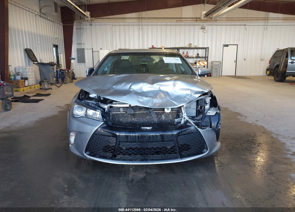 2016 TOYOTA CAMRY SE VIN: 4T1BF1FK4GU242715