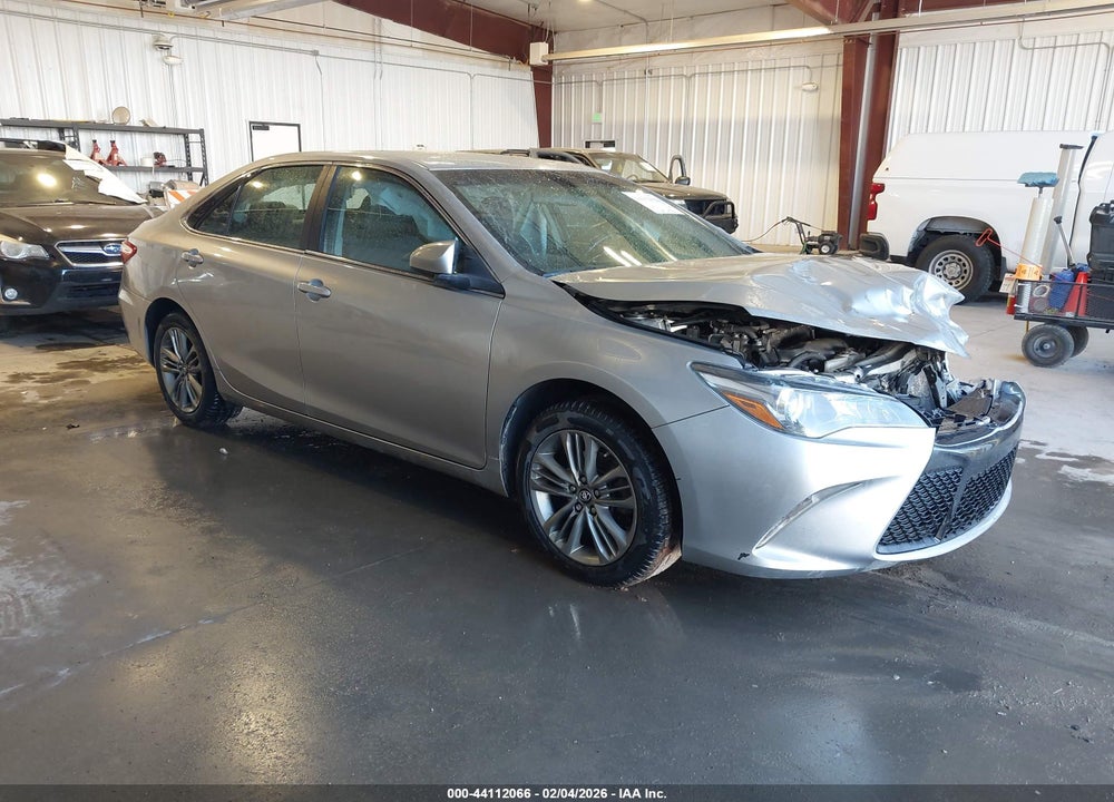 2016 TOYOTA CAMRY SE VIN: 4T1BF1FK4GU242715