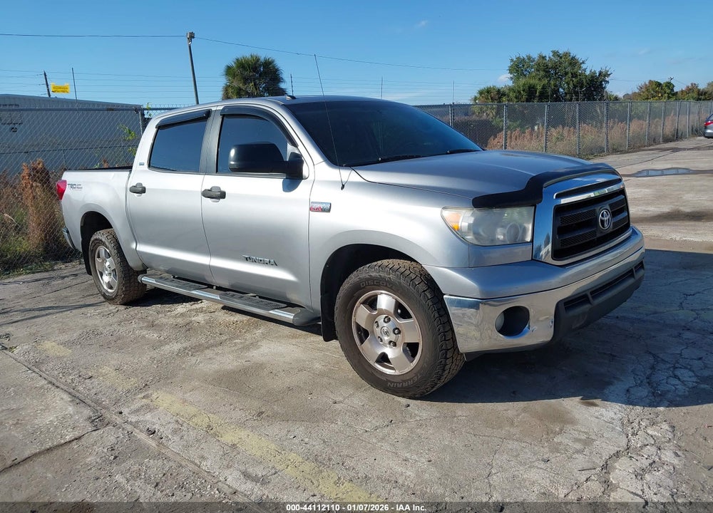 2010 TOYOTA TUNDRA GRADE 5.7L V8 VIN: 5TFEY5F17AX077453