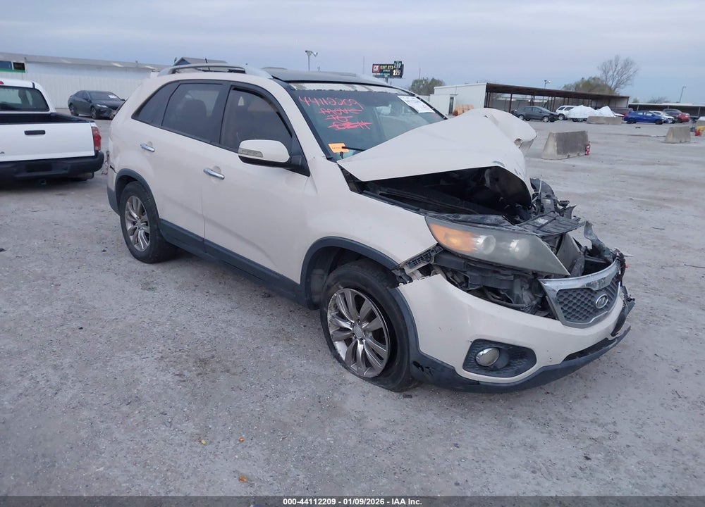 2011 KIA SORENTO EX V6 VIN: 5XYKU4A22BG034765