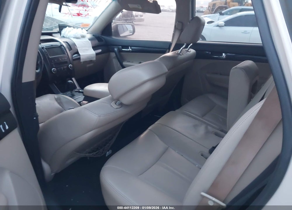 2011 KIA SORENTO EX V6 VIN: 5XYKU4A22BG034765