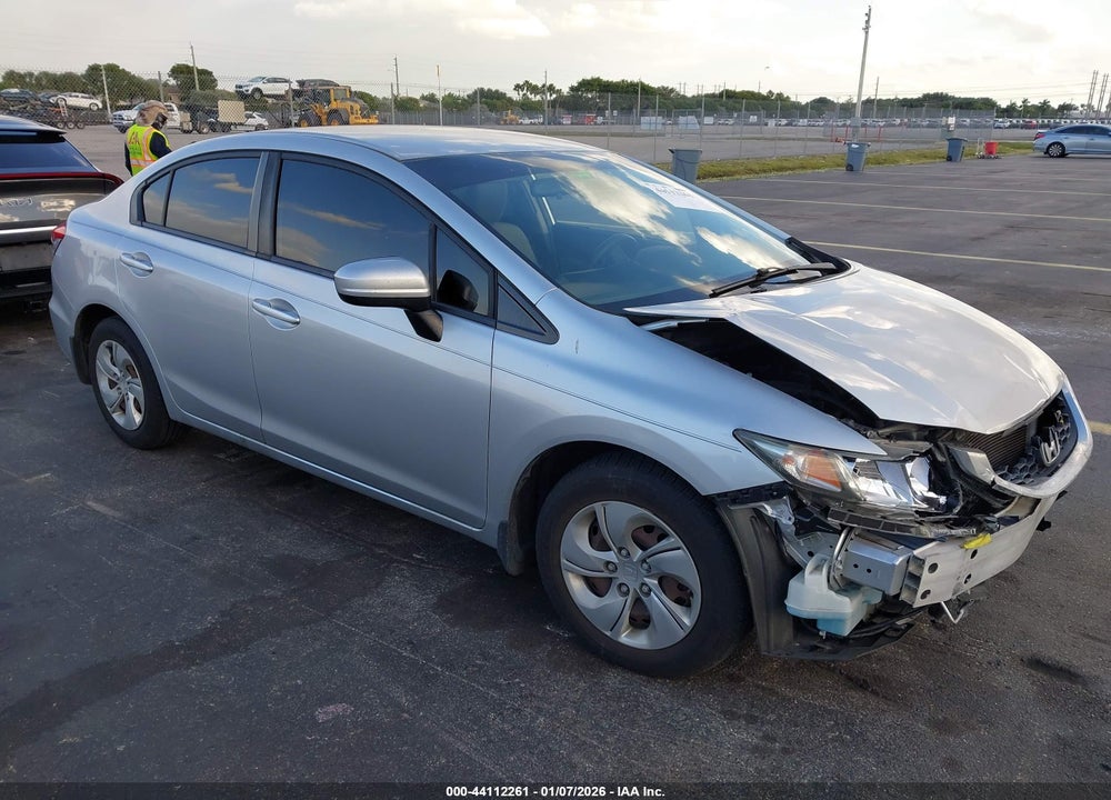 2015 HONDA CIVIC LX VIN: 19XFB2F51FE085871