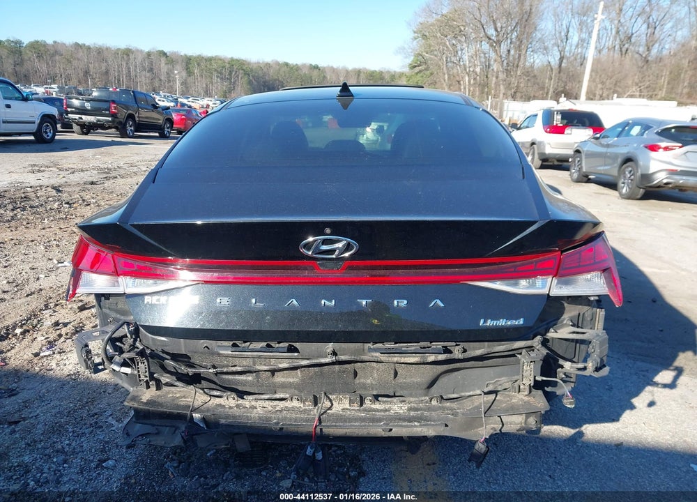 2022 HYUNDAI ELANTRA LIMITED VIN: 5NPLP4AG9NH053625
