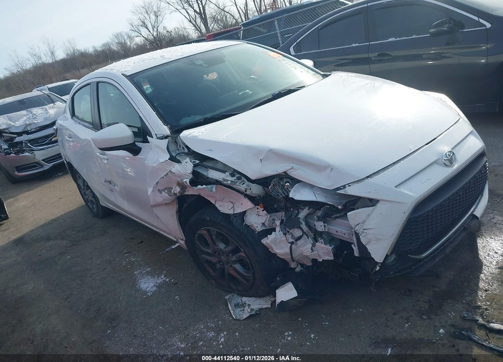 2019 TOYOTA YARIS LE VIN: 3MYDLBYV3KY507666