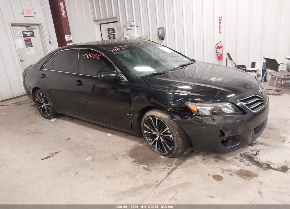 2011 TOYOTA CAMRY XLE VIN: 4T1BF3EKXBU230395