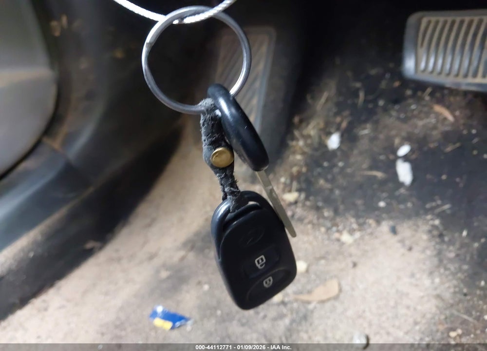 2014 HYUNDAI ACCENT GLS VIN: KMHCU4AE0EU595401