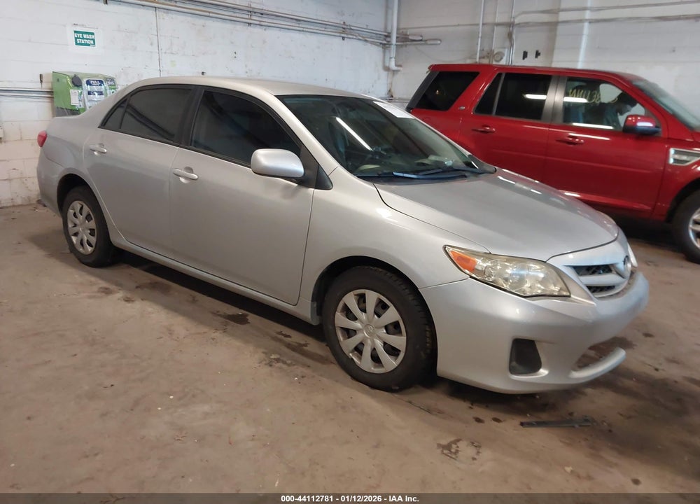 2011 TOYOTA COROLLA LE VIN: 2T1BU4EE0BC563566