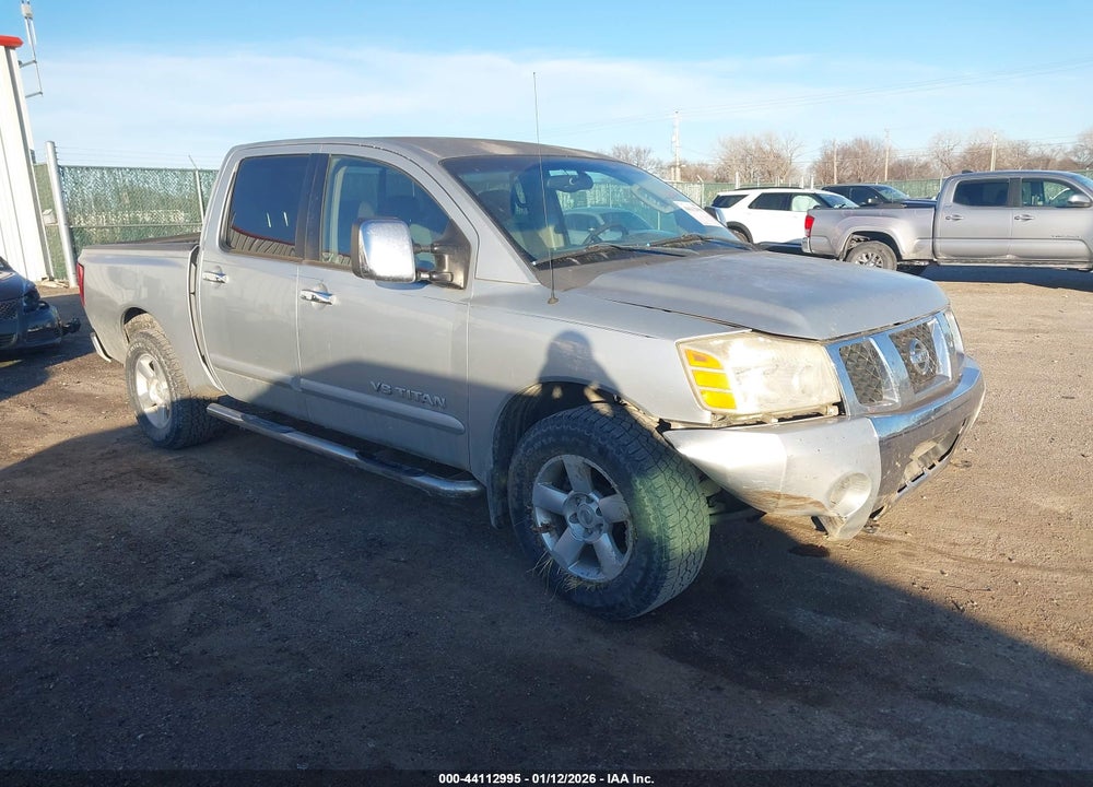 2005 NISSAN TITAN SE VIN: 1N6BA07B75N562711