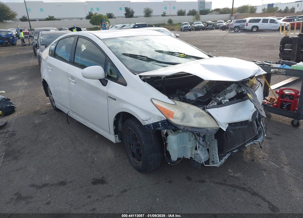 2013 TOYOTA PRIUS TWO VIN: JTDKN3DU4D5685380