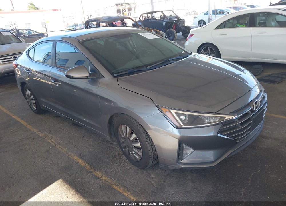 2019 HYUNDAI ELANTRA SE VIN: 5NPD74LF2KH440411