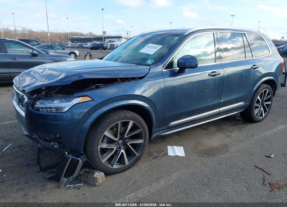 2023 VOLVO XC90 B6 PLUS 7-SEATER VIN: YV4062PN1P1991447