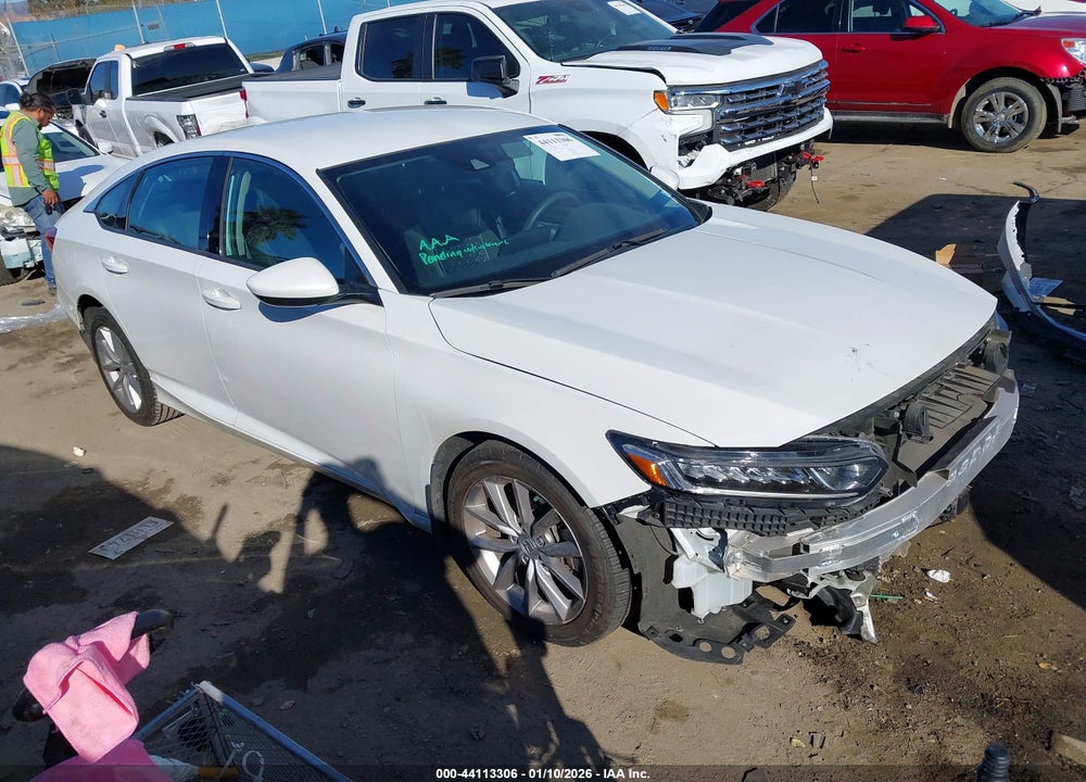 2022 HONDA ACCORD LX VIN: 1HGCV1F15NA039884