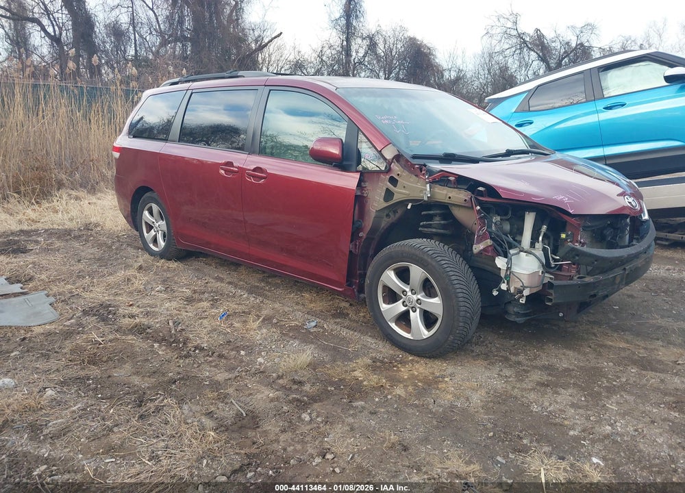 2012 TOYOTA SIENNA LE V6 8 PASSENGER VIN: 5TDKK3DC7CS274130