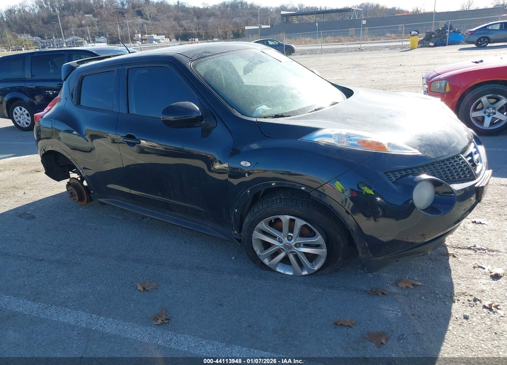 2014 NISSAN JUKE SV VIN: JN8AF5MR7ET355847