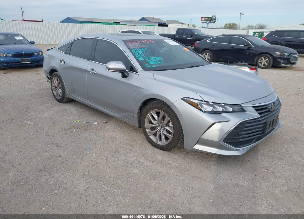 2019 TOYOTA AVALON XLE VIN: 4T1BZ1FB1KU026269