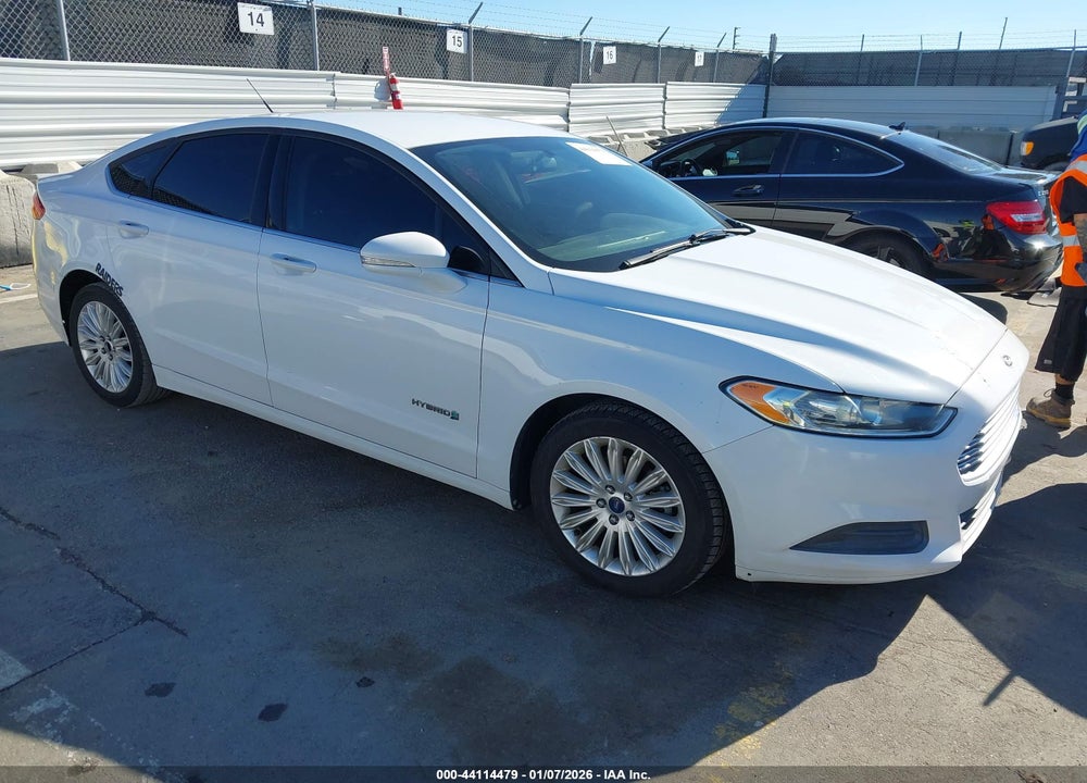 2013 FORD FUSION HYBRID SE VIN: 3FA6P0LU7DR344411