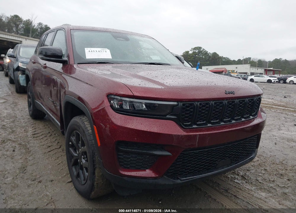 2025 JEEP GRAND CHEROKEE ALTITUDE 4X4 VIN: 1C4RJHAG1S8657389