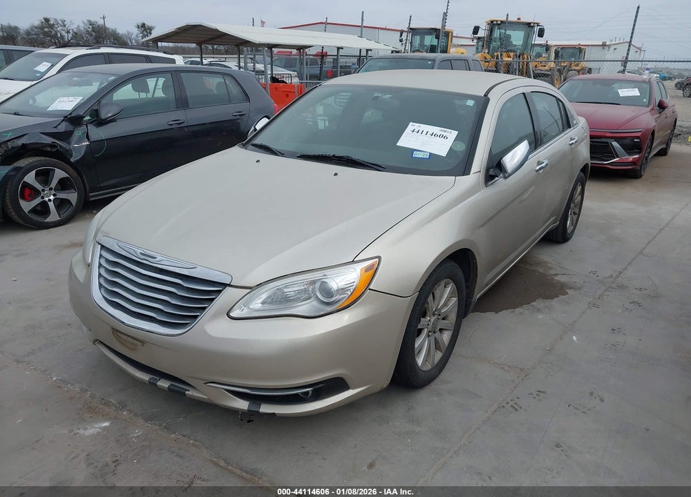 2013 CHRYSLER 200 LIMITED VIN: 1C3CCBCG6DN718898