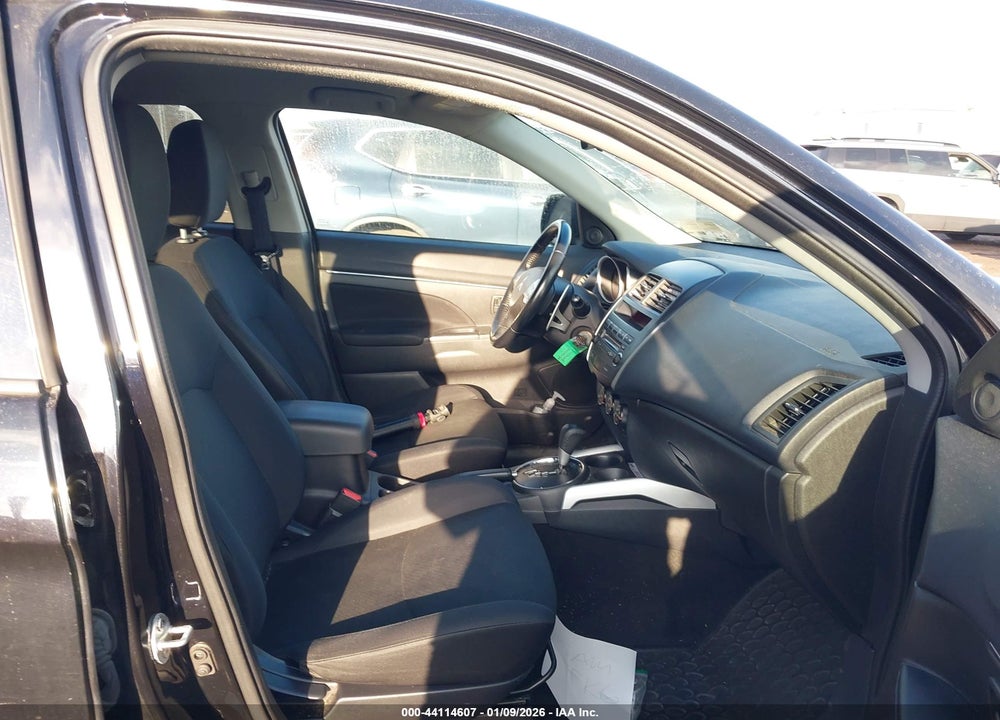 2013 MITSUBISHI OUTLANDER SPORT ES VIN: 4A4AP3AU6DE018121