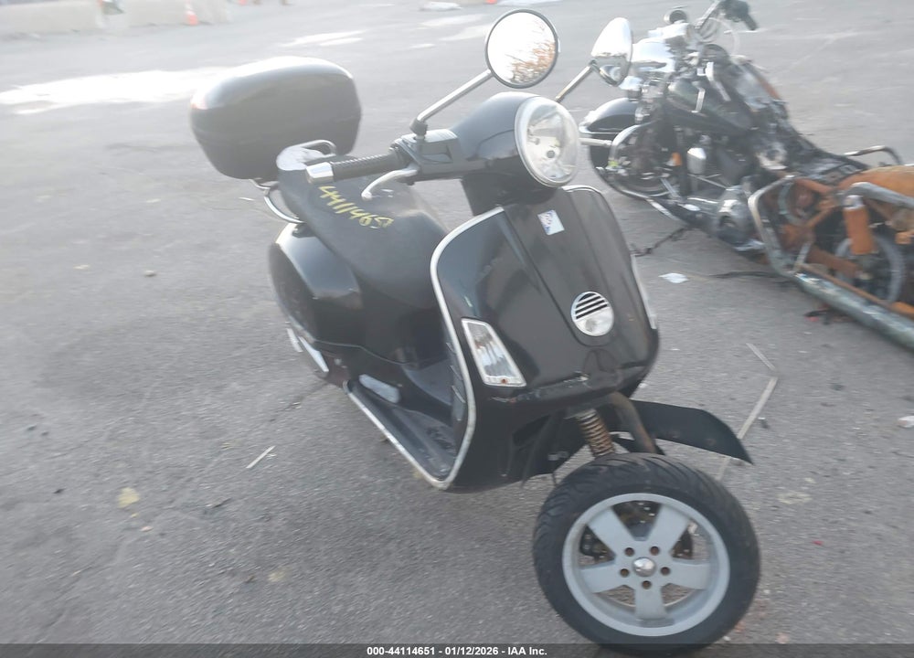 2007 VESPA GTS 250 VIN: ZAPM459LX75003824