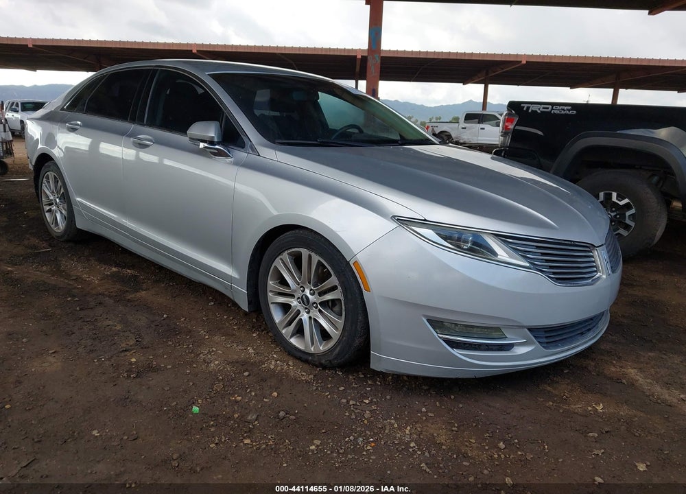 2013 LINCOLN MKZ VIN: 3LN6L2GK5DR820337