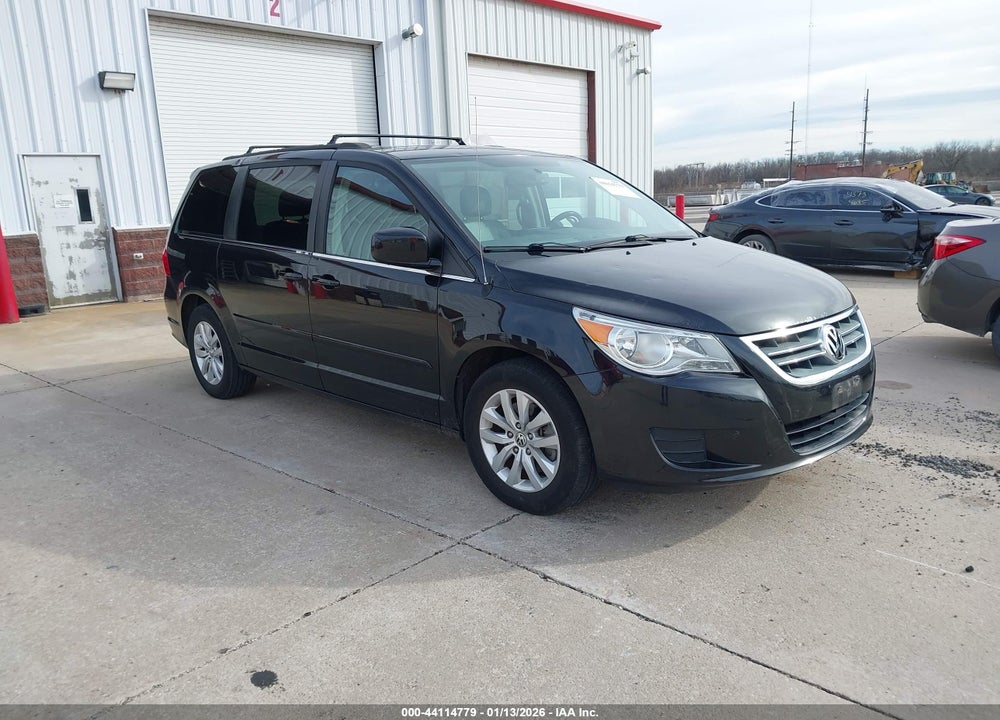 2013 VOLKSWAGEN ROUTAN SE VIN: 2C4RVABG0DR724730