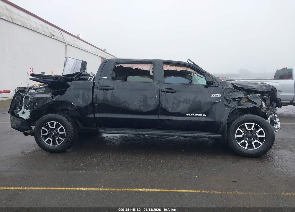 2016 TOYOTA TUNDRA SR5 5.7L V8 VIN: 5TFDY5F18GX537773