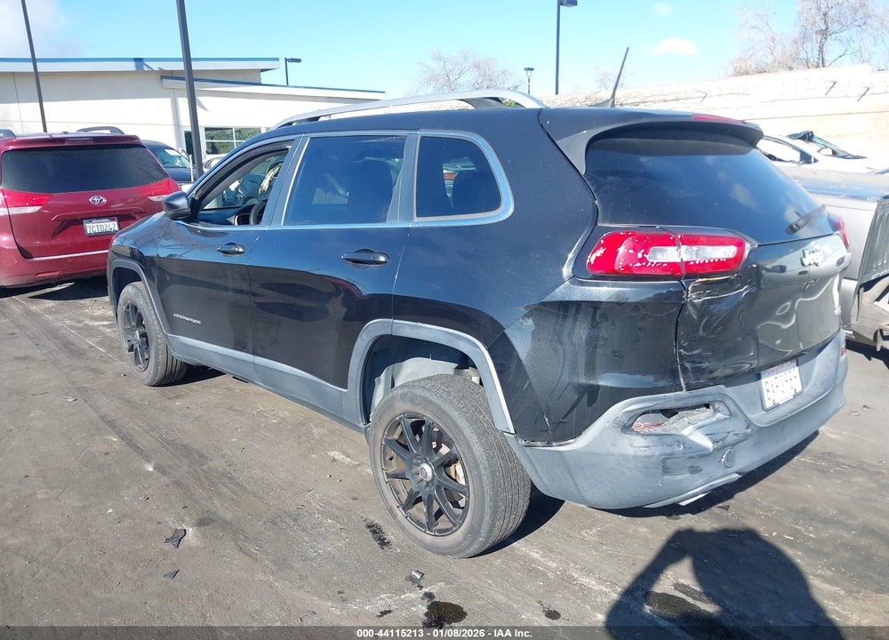 2016 JEEP CHEROKEE LATITUDE VIN: 1C4PJLCB5GW324370