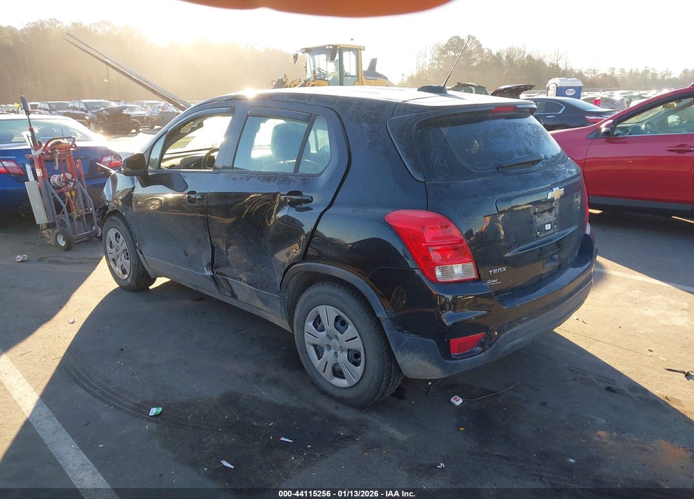 2017 CHEVROLET TRAX LS VIN: 3GNCJKSB3HL155037