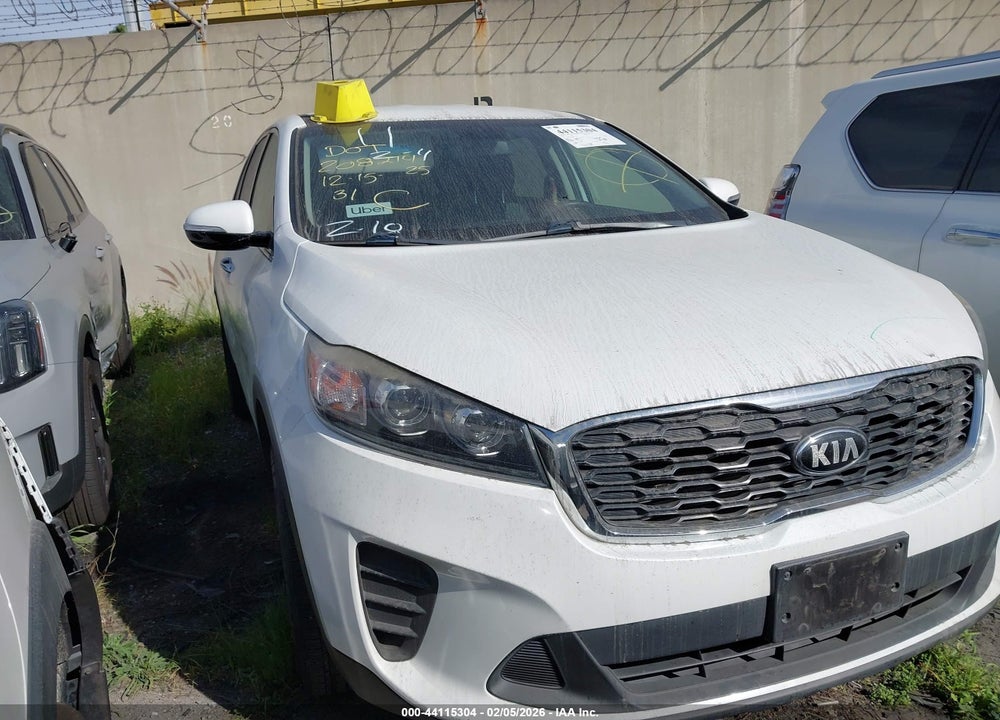 2019 KIA SORENTO 2.4L LX VIN: 5XYPG4A34KG532486