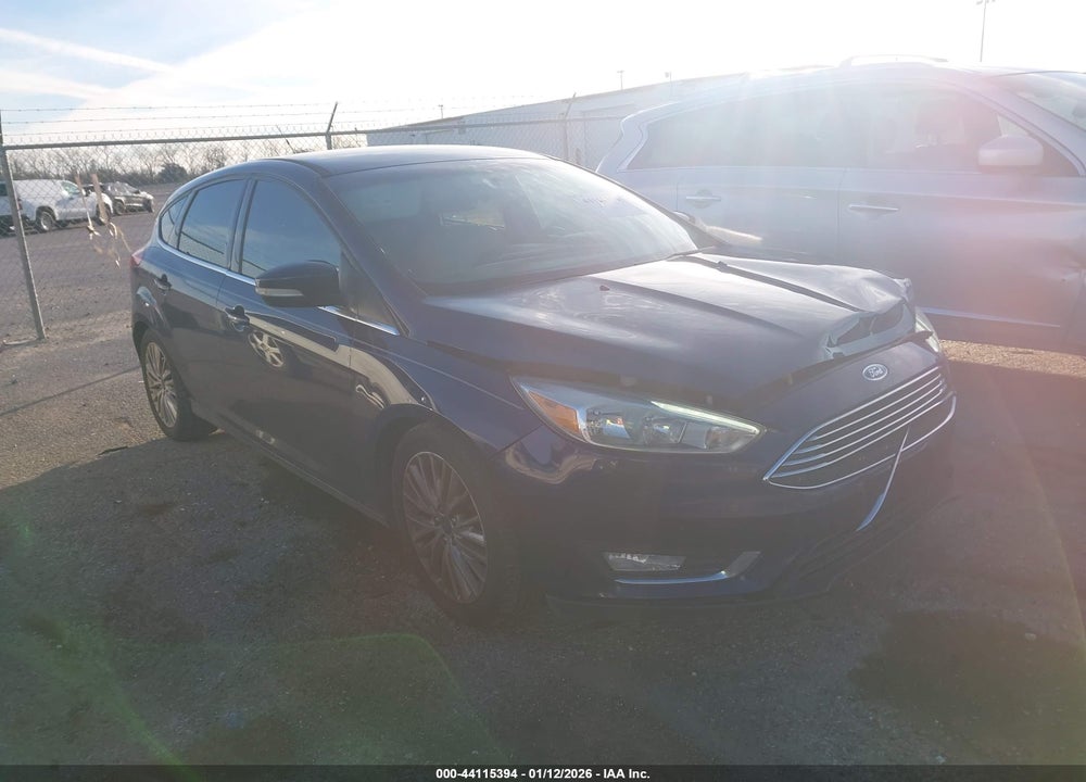 2016 FORD FOCUS TITANIUM VIN: 1FADP3N25GL295376