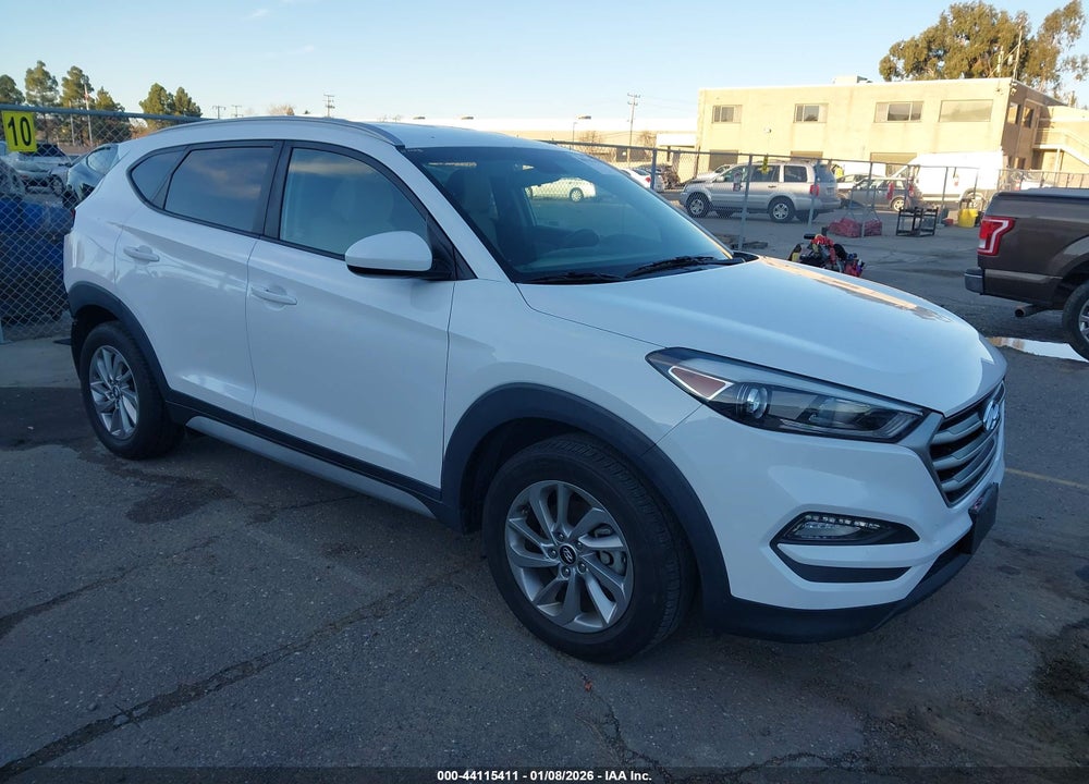 2018 HYUNDAI TUCSON SEL VIN: KM8J33A46JU671838